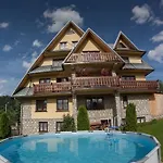Jesionkowka אתר נופש פורונין
